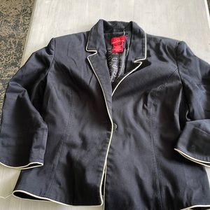 Black blazer with three-quarter length sleeves